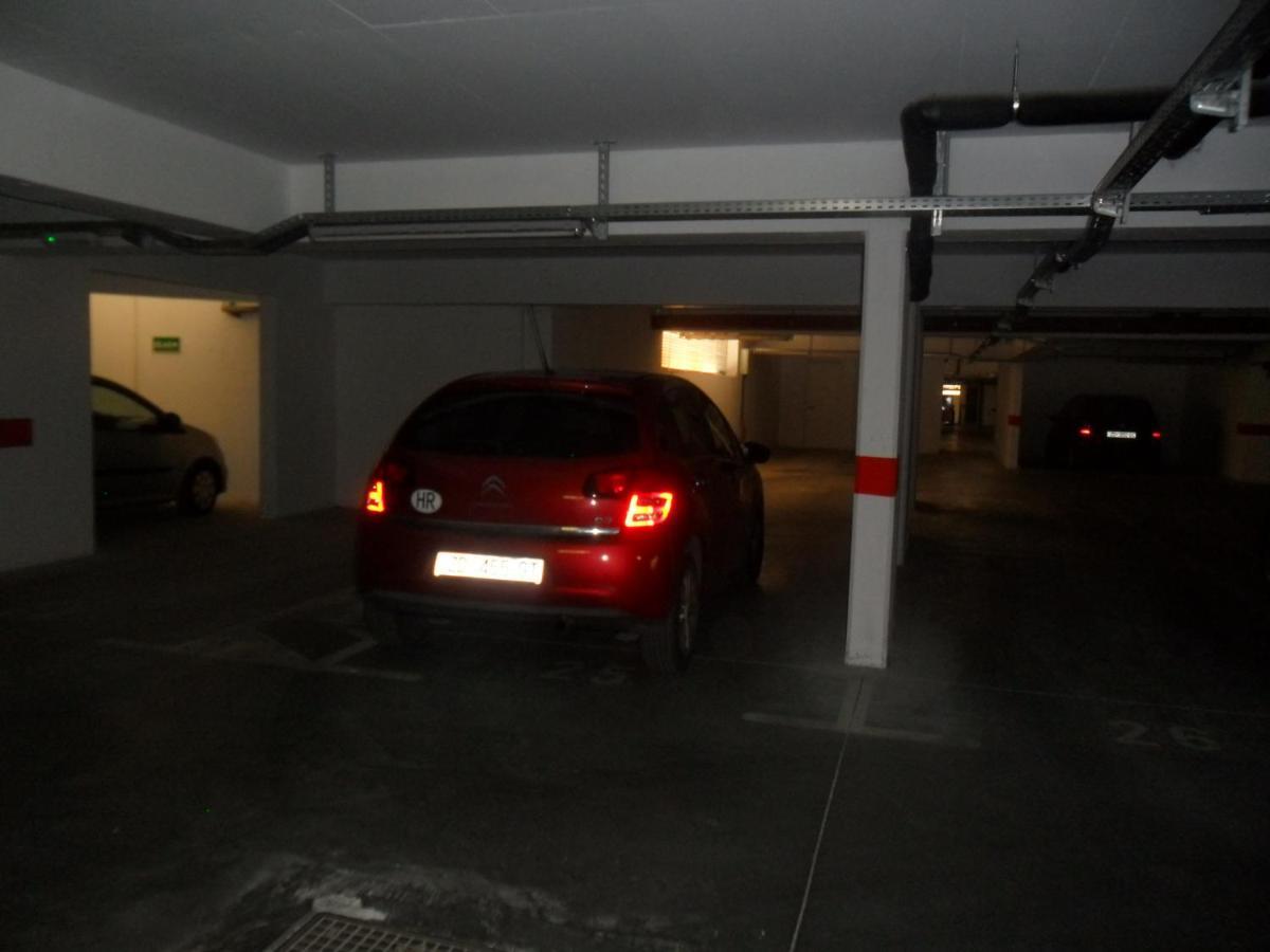 Apartment Pavo Zadar Bagian luar foto